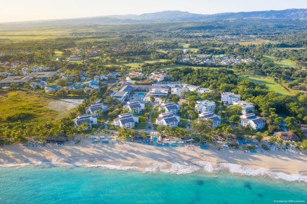 Hotel Emotions By Hodelpa Playa Dorada (San Juan)